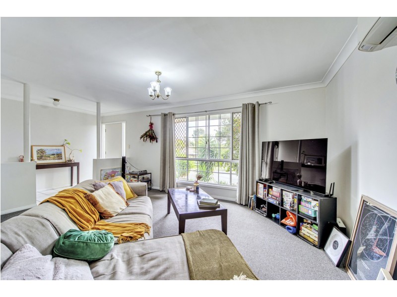 494 Westlake Drive, Riverhills QLD 4074