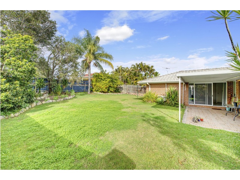 494 Westlake Drive, Riverhills QLD 4074