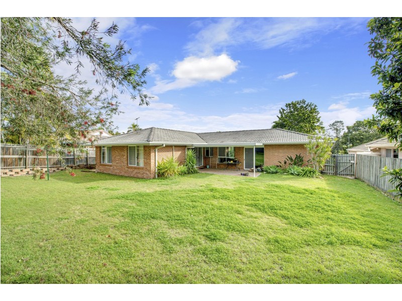 494 Westlake Drive, Riverhills QLD 4074