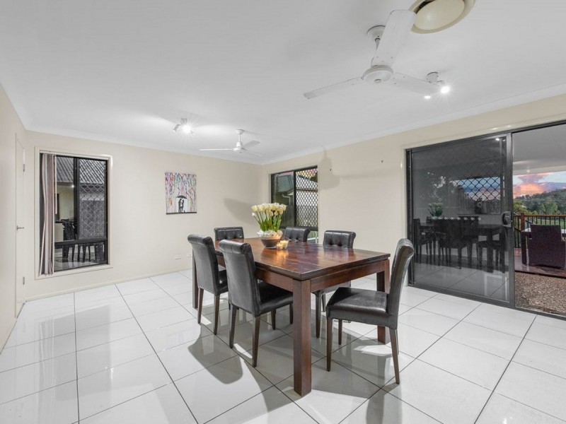 14 Copmanhurst Place, Sumner QLD 4074