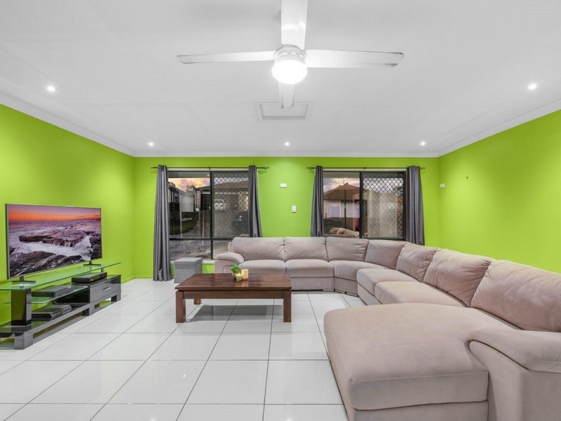 14 Copmanhurst Place, Sumner QLD 4074