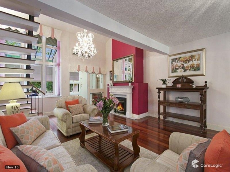 130 Weekes Road, Moggill QLD 4070