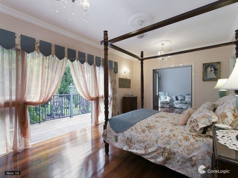 130 Weekes Road, Moggill QLD 4070