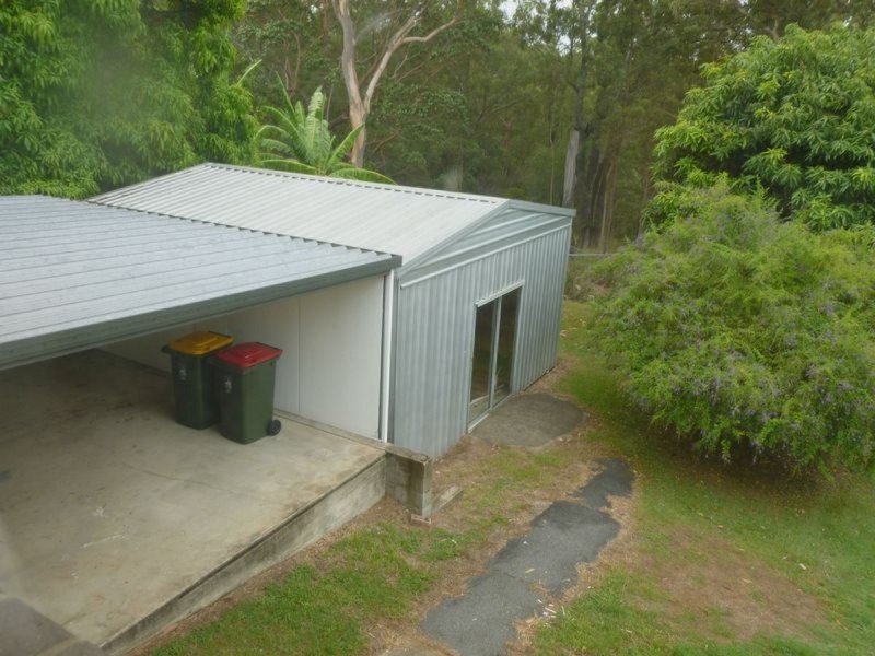 103 Seventeen Mile Rocks Road, Oxley QLD 4075