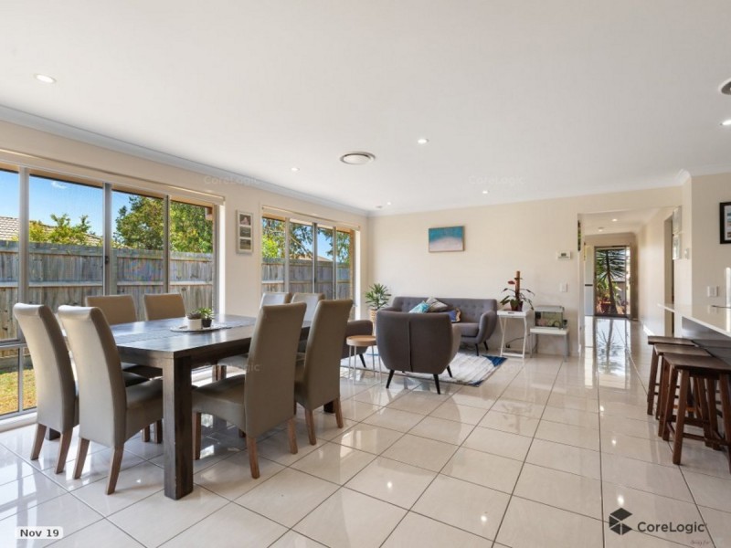 11 Acacia Street, Heathwood QLD 4110