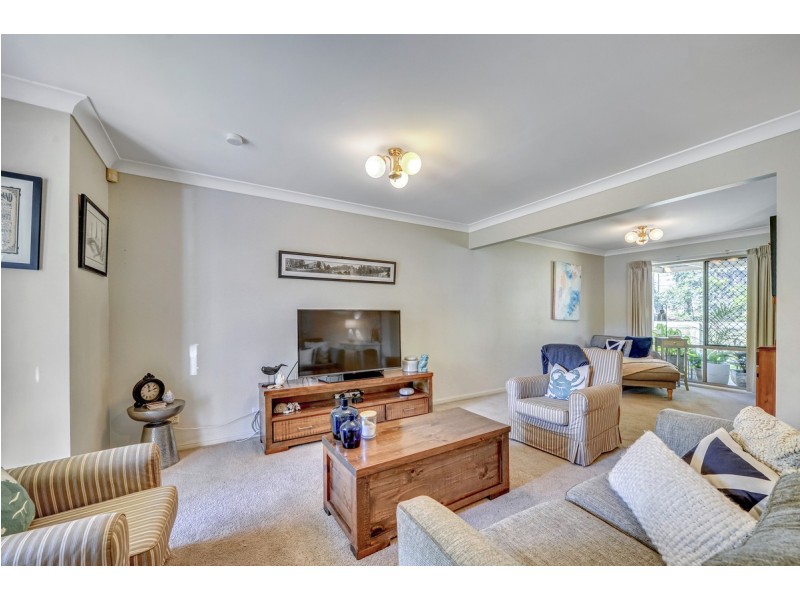 7/15 Abel Smith Crescent, Mount Ommaney QLD 4074