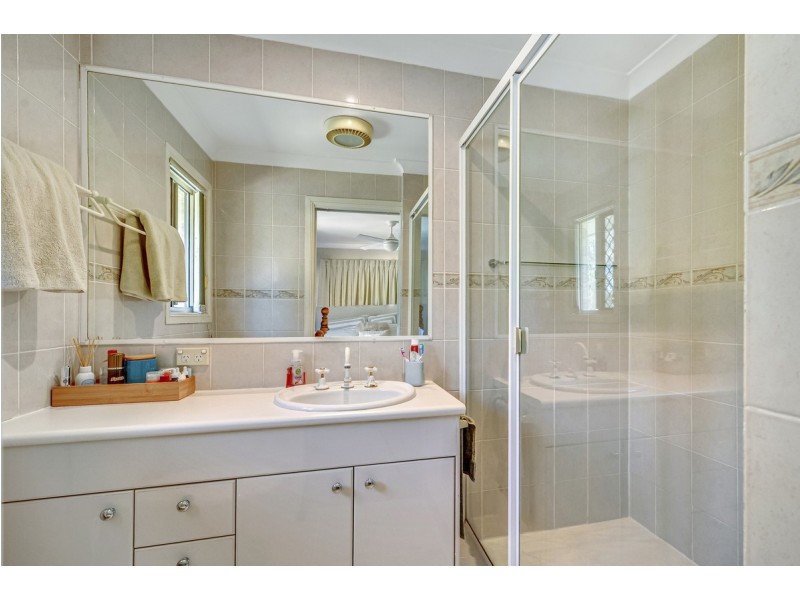 7/15 Abel Smith Crescent, Mount Ommaney QLD 4074