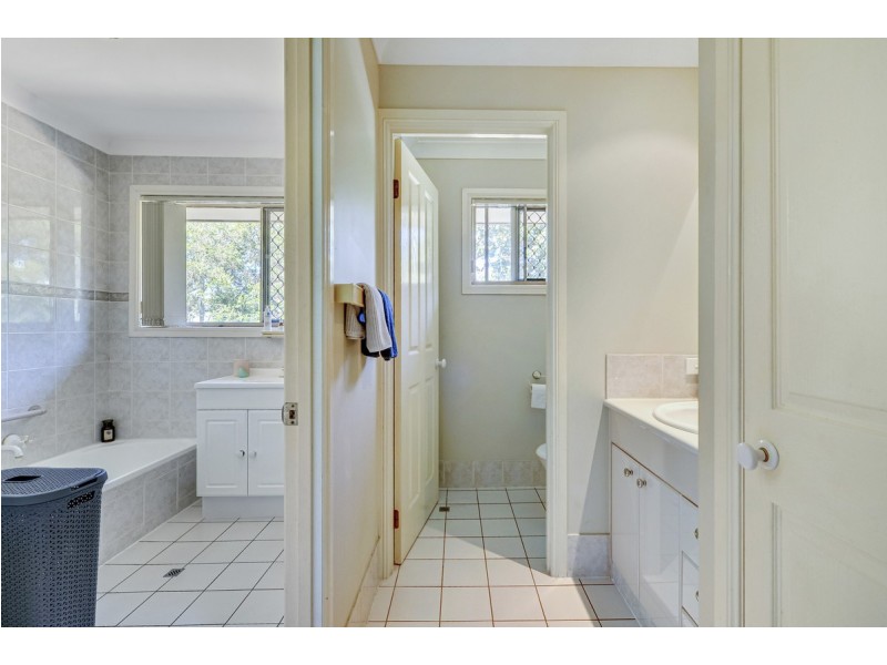 7/15 Abel Smith Crescent, Mount Ommaney QLD 4074