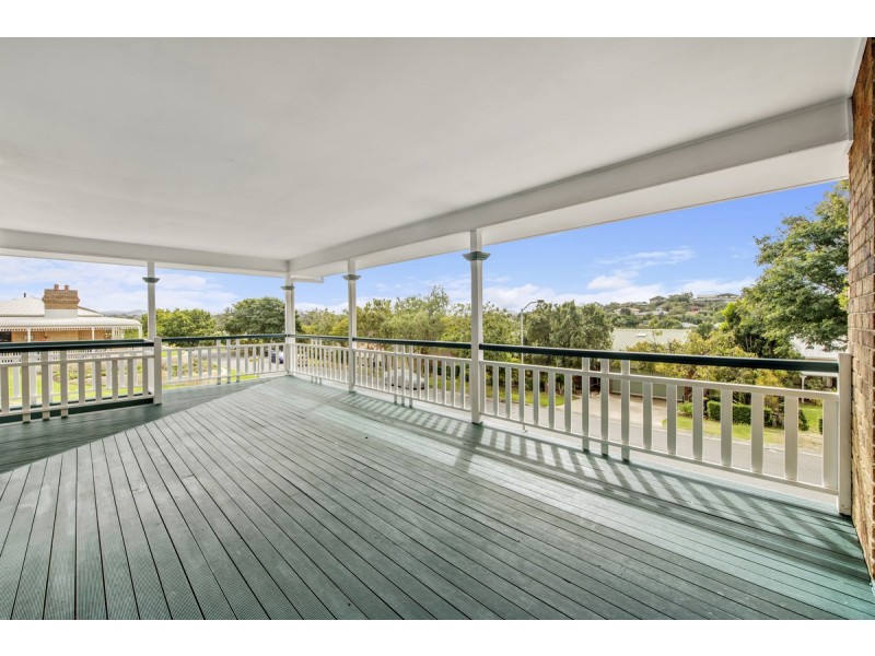 2 Althea Close, Sinnamon Park QLD 4073