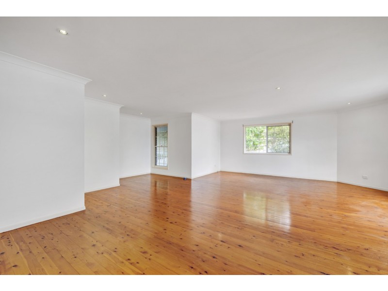 2 Althea Close, Sinnamon Park QLD 4073