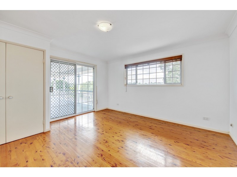 2 Althea Close, Sinnamon Park QLD 4073