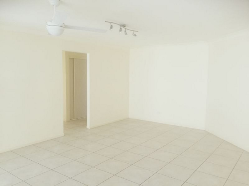 106 Brookeside Crescent, Seventeen Mile Rocks QLD 4073