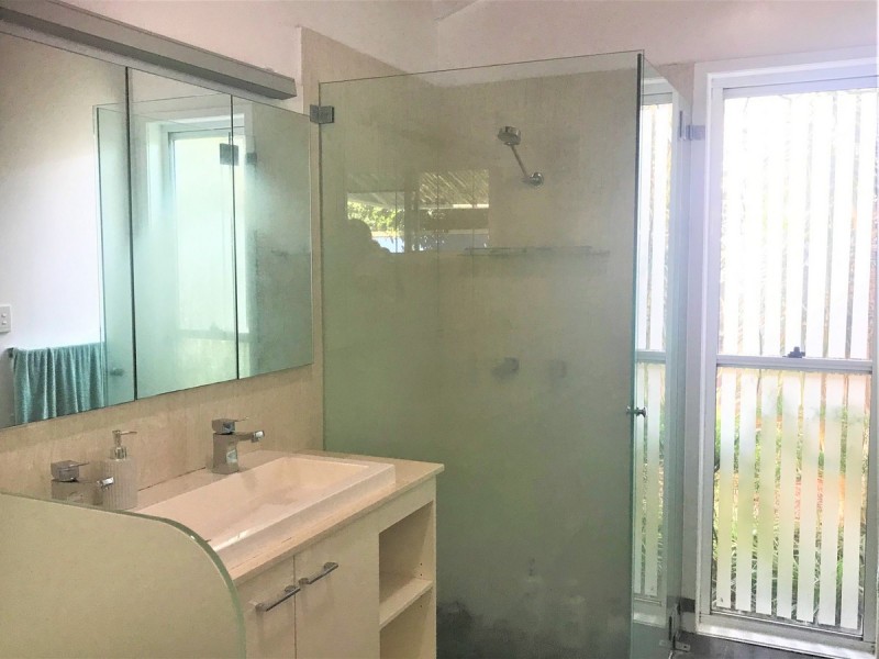 3 Timaru Close, Westlake QLD 4074