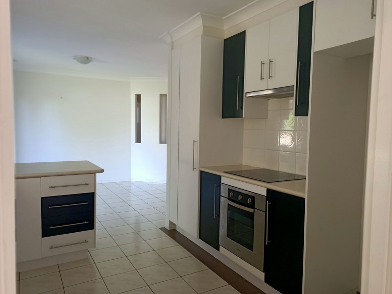 78 Oldfield Road, Sinnamon Park QLD 4073