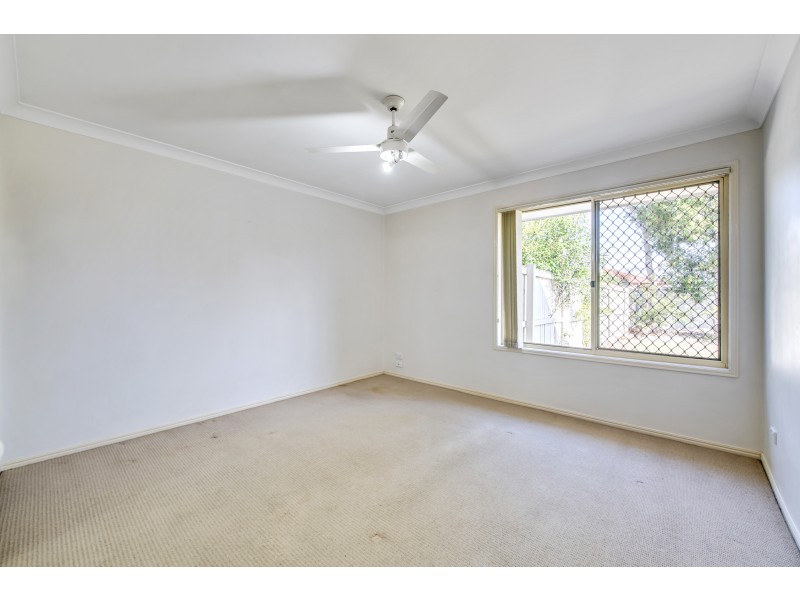 1/85 Cascade Drive, Forest Lake QLD 4078