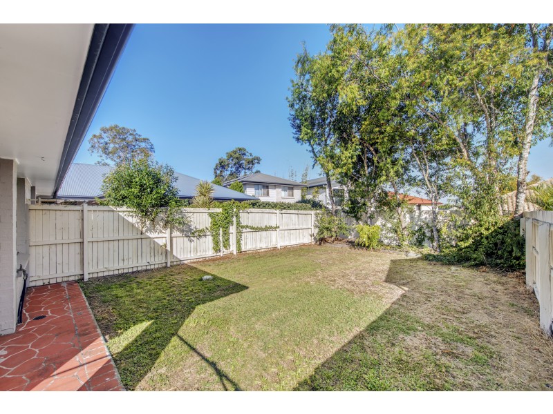 1/85 Cascade Drive, Forest Lake QLD 4078