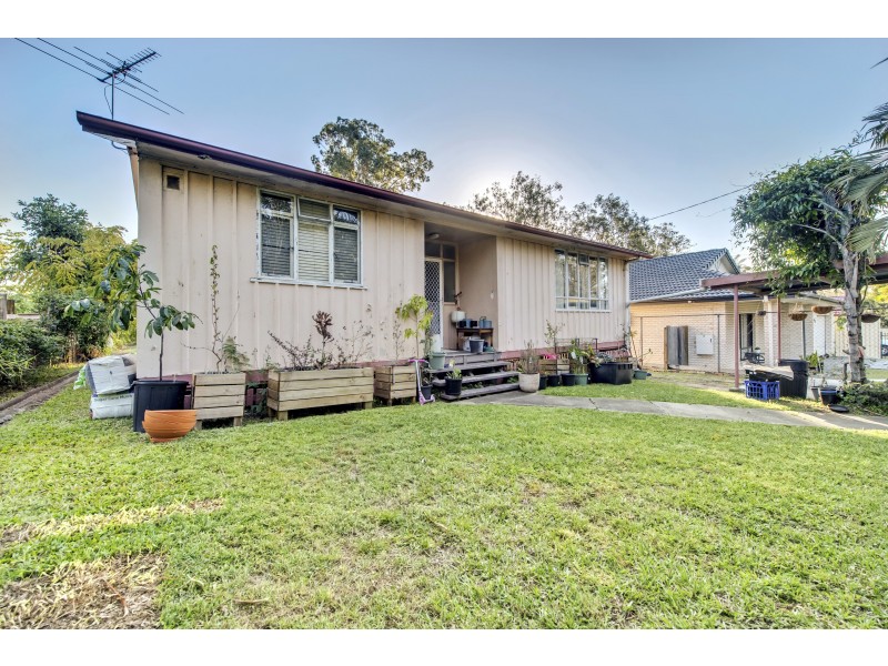 42 Sanananda Street, Darra QLD 4076