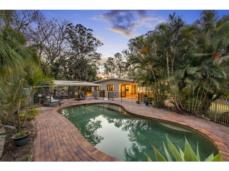 351 Brookfield Road, Kenmore Hills QLD 4069