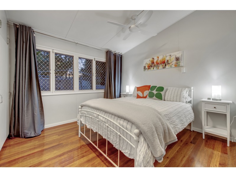 351 Brookfield Road, Kenmore Hills QLD 4069