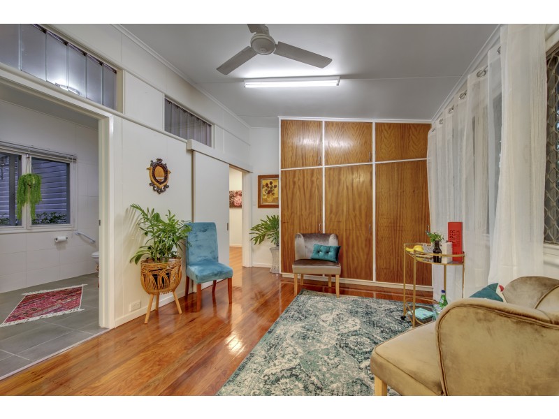 351 Brookfield Road, Kenmore Hills QLD 4069