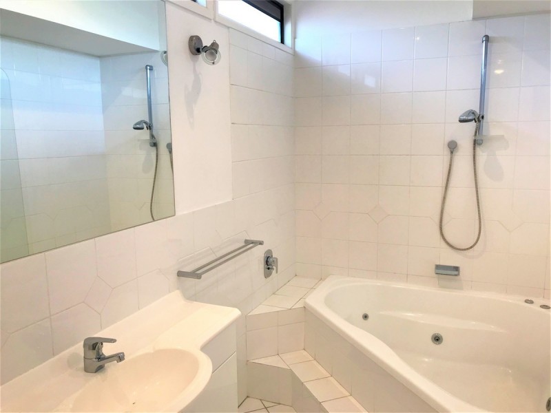 26 Maribor Street, Westlake QLD 4074