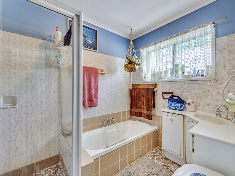 16 Curragundi Road, Jindalee QLD 4074