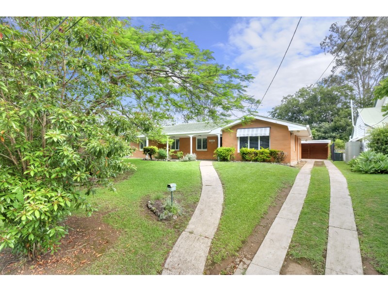 14 Mount Ommaney Drive, Jindalee QLD 4074