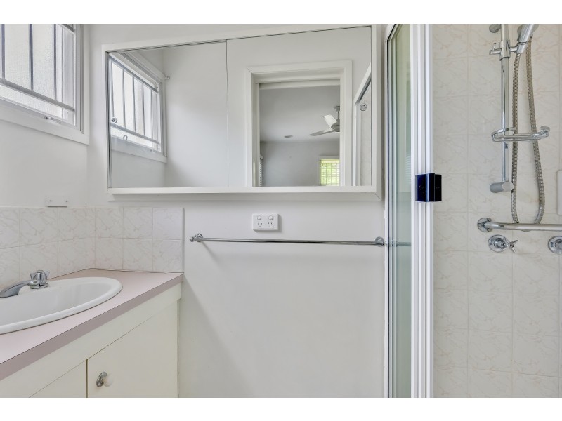 14 Mount Ommaney Drive, Jindalee QLD 4074