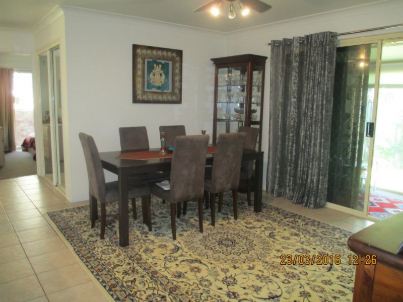 6 Hounslow Way, Seventeen Mile Rocks QLD 4073