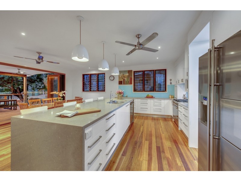 351 Brookfield Road, Kenmore Hills QLD 4069