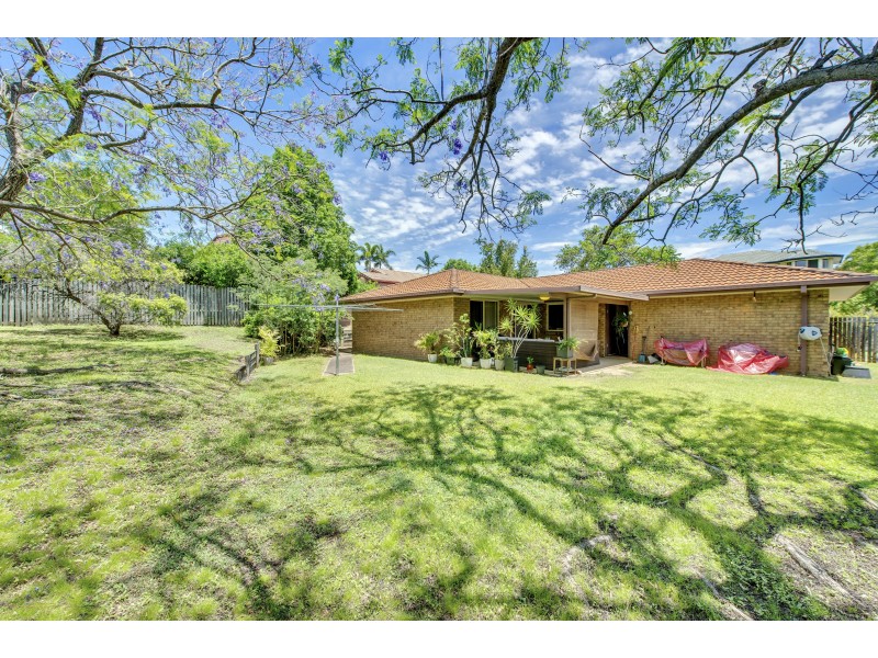 83 Drummond Street, Sinnamon Park QLD 4073