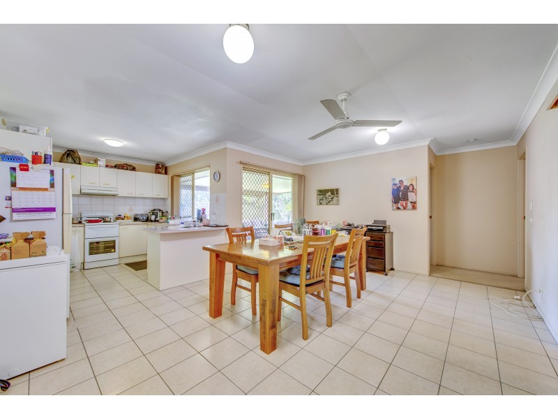 83 Drummond Street, Sinnamon Park QLD 4073
