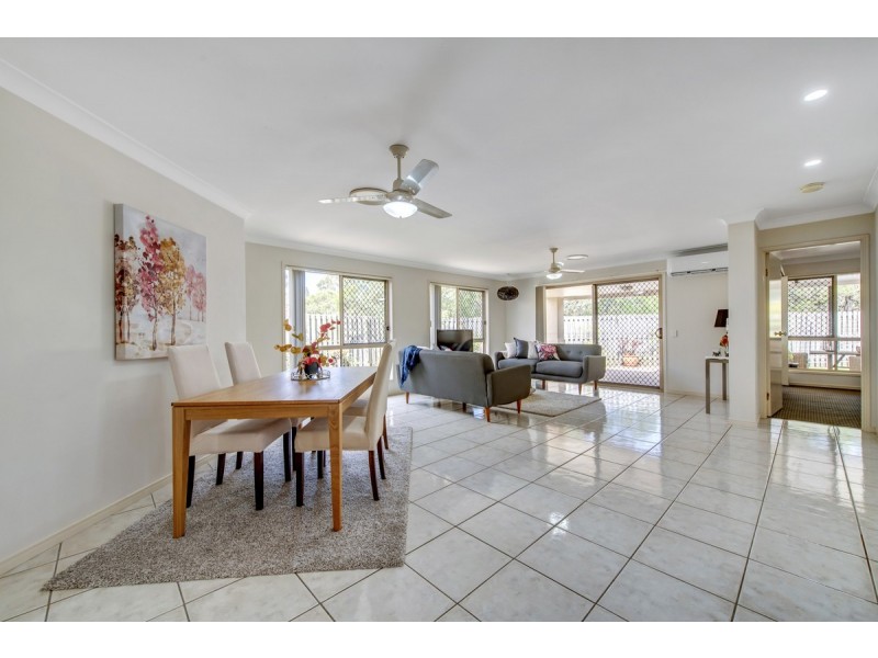 7 Homebush Crescent, Sinnamon Park QLD 4073