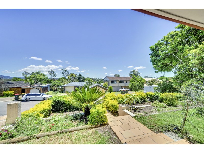 36 Lugano Street, Riverhills QLD 4074