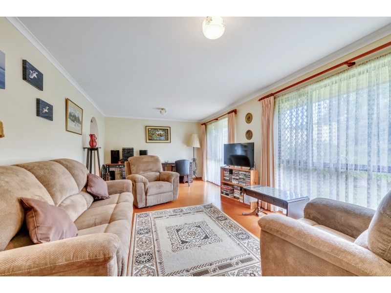 19 Lugano Street, Riverhills QLD 4074