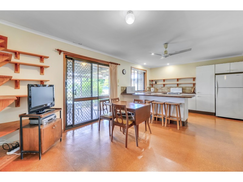 19 Lugano Street, Riverhills QLD 4074