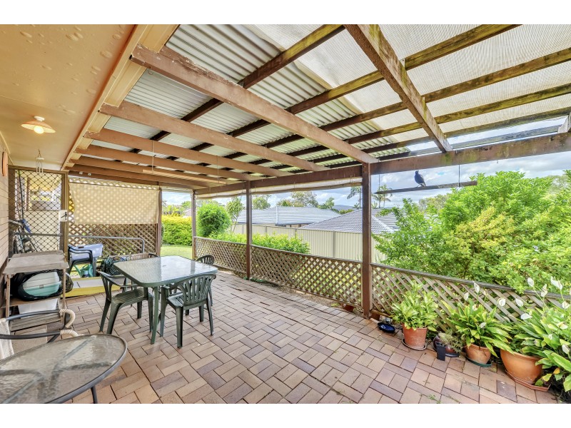 19 Lugano Street, Riverhills QLD 4074