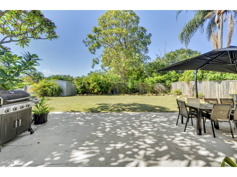 60 Paluna Street, Riverhills QLD 4074