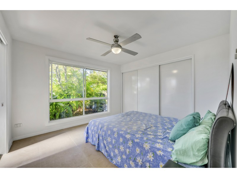 60 Paluna Street, Riverhills QLD 4074