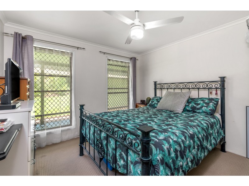 3 Aegean Close, Jamboree Heights QLD 4074