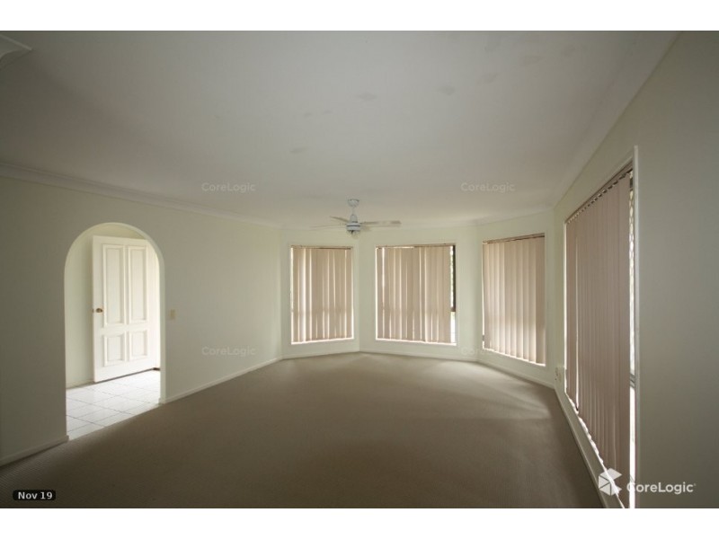 19 Takora Street, Middle Park QLD 4074