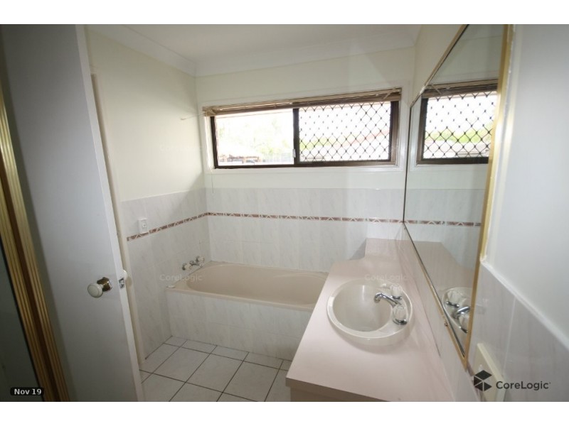 19 Takora Street, Middle Park QLD 4074