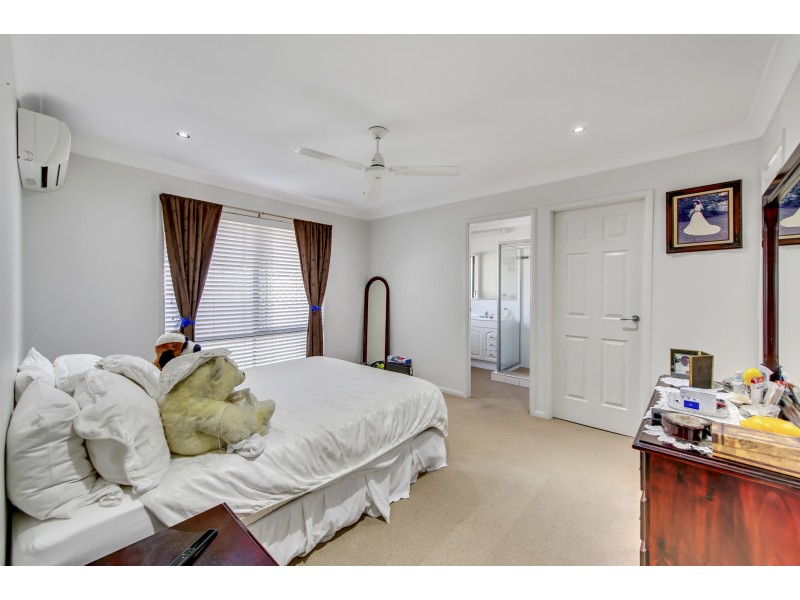 23 Drovers Place, Sumner QLD 4074