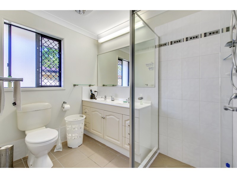 23 Drovers Place, Sumner QLD 4074