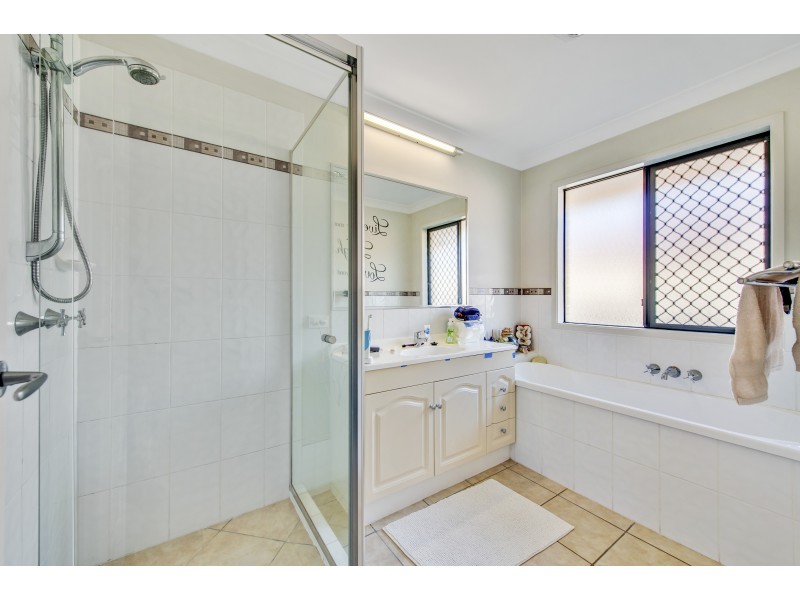 23 Drovers Place, Sumner QLD 4074