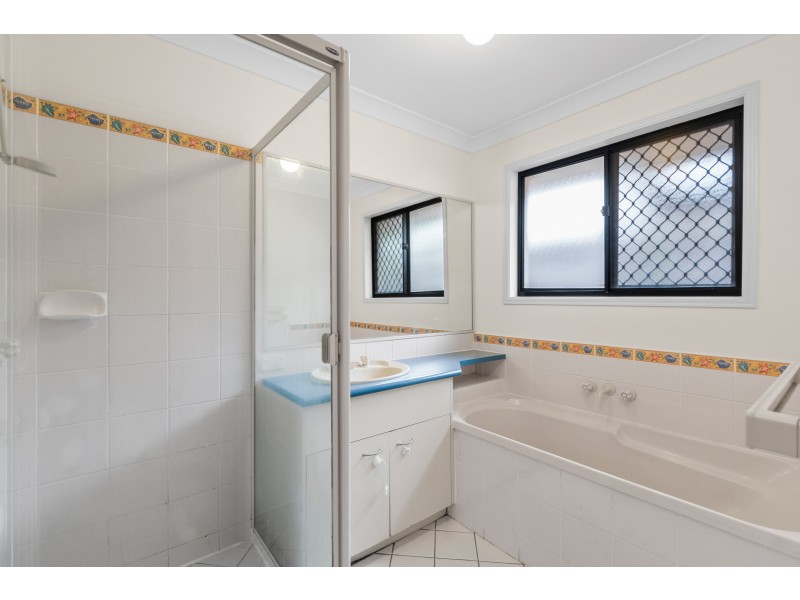 22 Central Street, Forest Lake QLD 4078