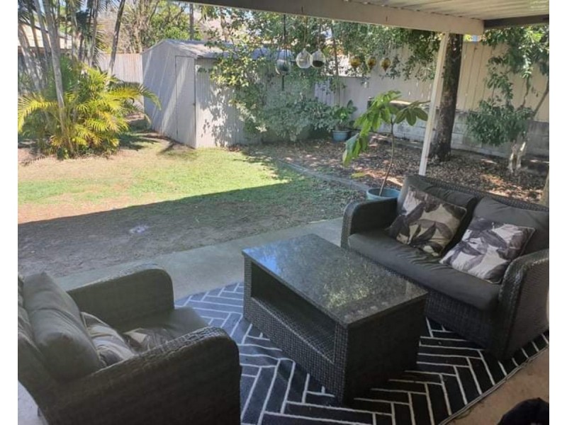 30 Riverhills Road, Middle Park QLD 4074