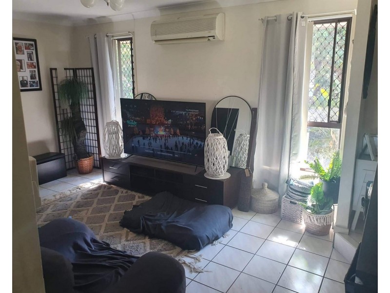 30 Riverhills Road, Middle Park QLD 4074