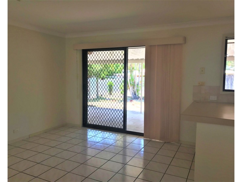 30 Riverhills Road, Middle Park QLD 4074