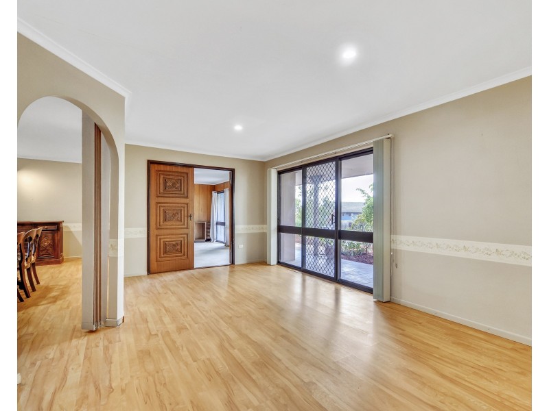 41 Sirocco Street, Jamboree Heights QLD 4074